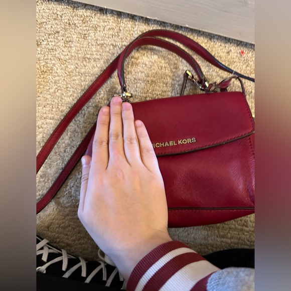 Michale kors mini purse - Picture 3 of 7